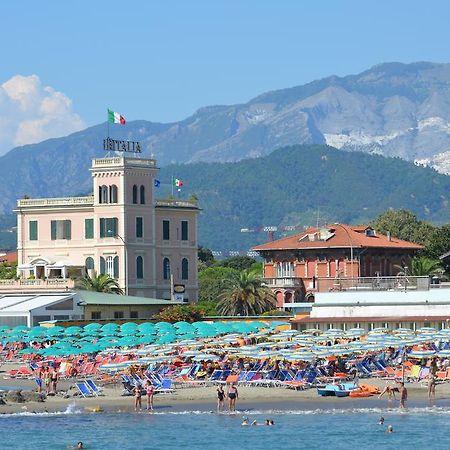 Hotel Italia Marina di Massa Exteriér fotografie